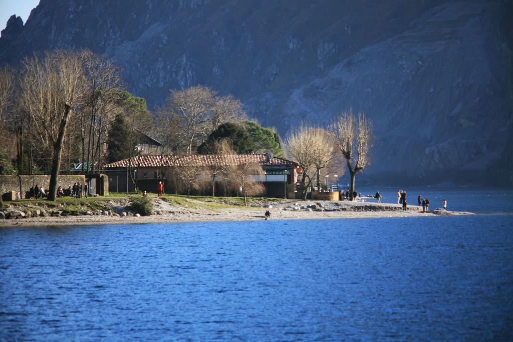 A...Fior Di Lago اباديا لاريانا المظهر الخارجي الصورة